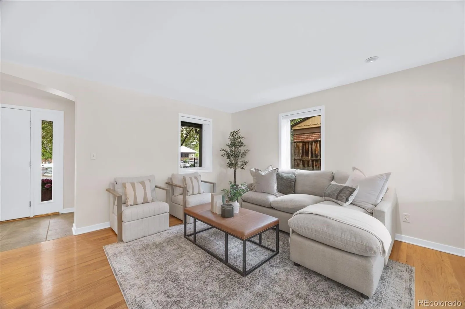 1941 S Fillmore Street Denver CO 80210 MLS #REC3478077 05092026024748 1600 24