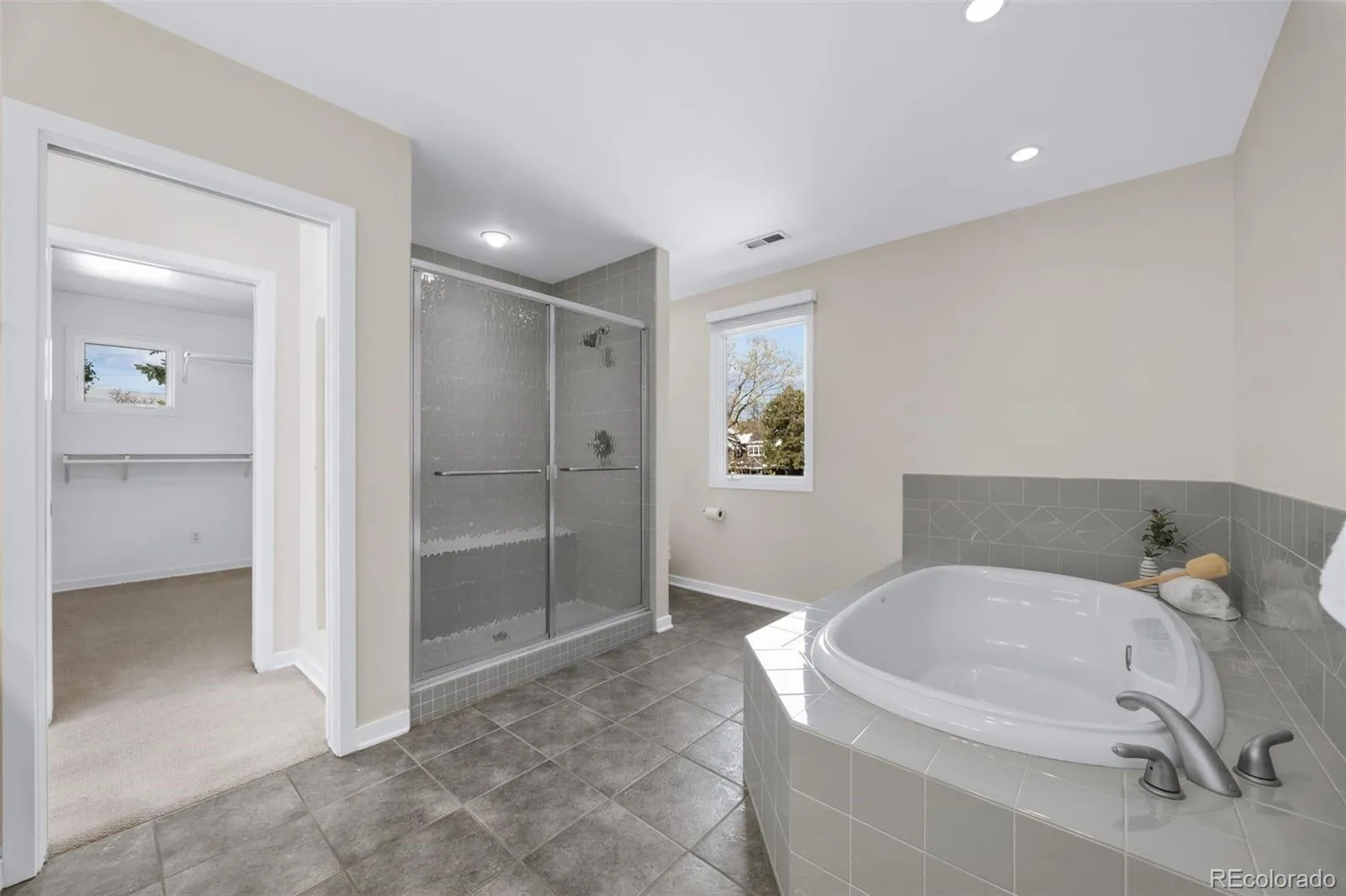 1941 S Fillmore Street Denver CO 80210 MLS #REC3478077 05092026024748 1600 32