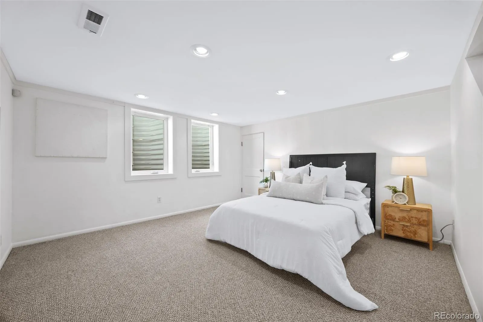 1941 S Fillmore Street Denver CO 80210 MLS #REC3478077 05092026024748 1600 38