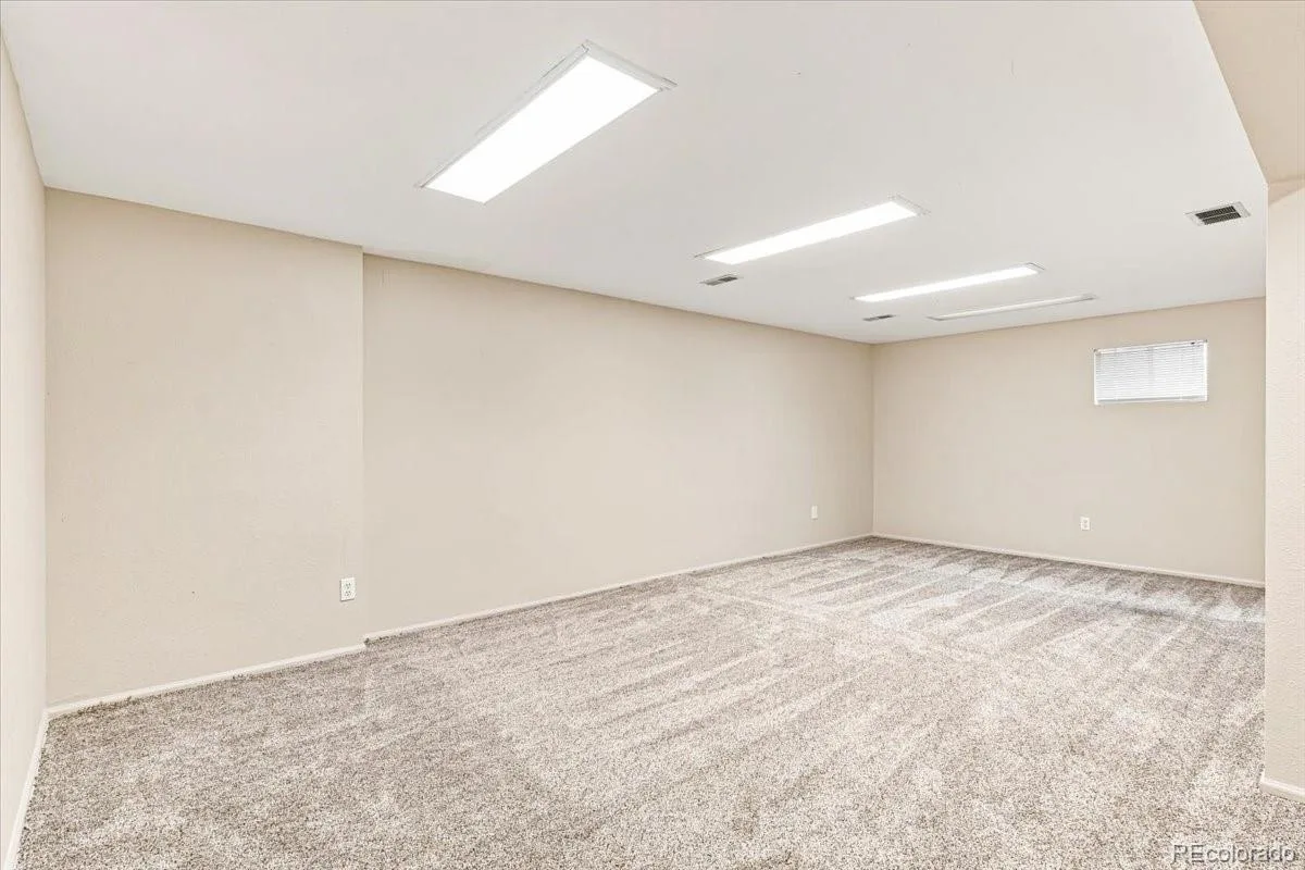 21698 E Powers Circle Aurora CO 80015 | MLS #REC3478397 08252026155416 1200 19