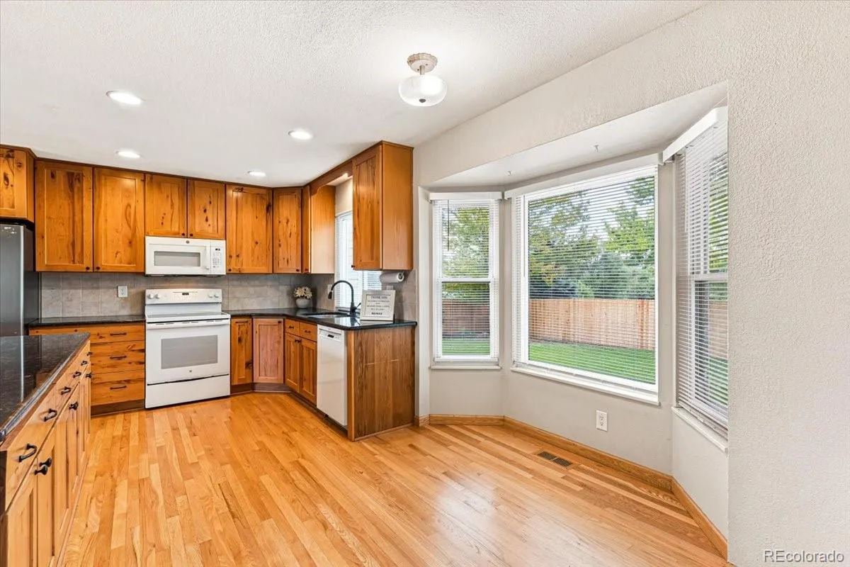 21698 E Powers Circle Aurora CO 80015 | MLS #REC3478397 08252026155416 1200 8
