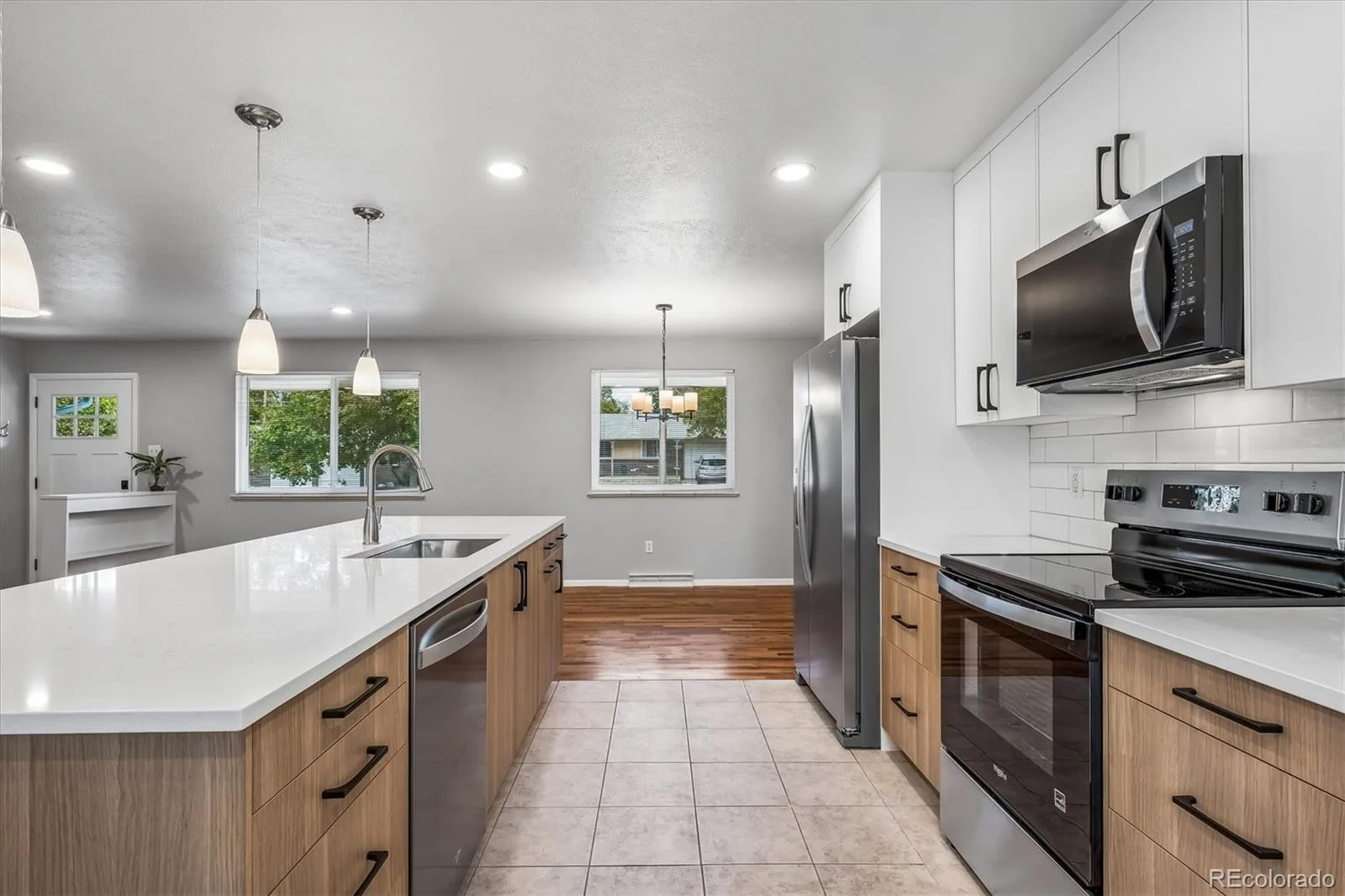 375 Empire Street Aurora CO 80010 | MLS #REC3478519 10152026233828 1600 14