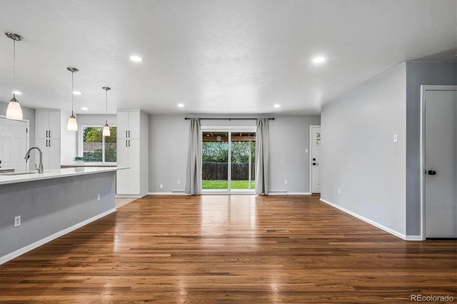 375 Empire Street Aurora CO 80010 | MLS #REC3478519 10152026233828 1600 26