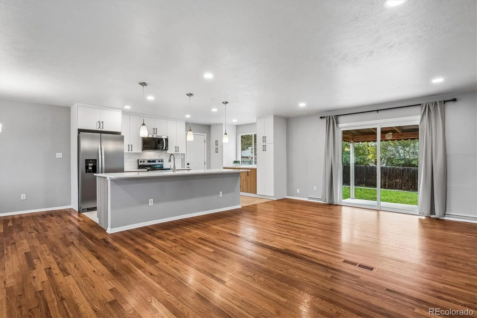 375 Empire Street Aurora CO 80010 | MLS #REC3478519 10152026233828 1600 3