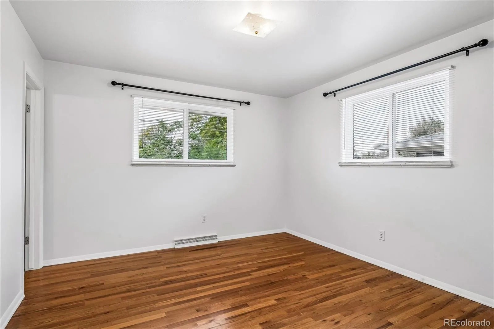 375 Empire Street Aurora CO 80010 | MLS #REC3478519 10152026233828 1600 30