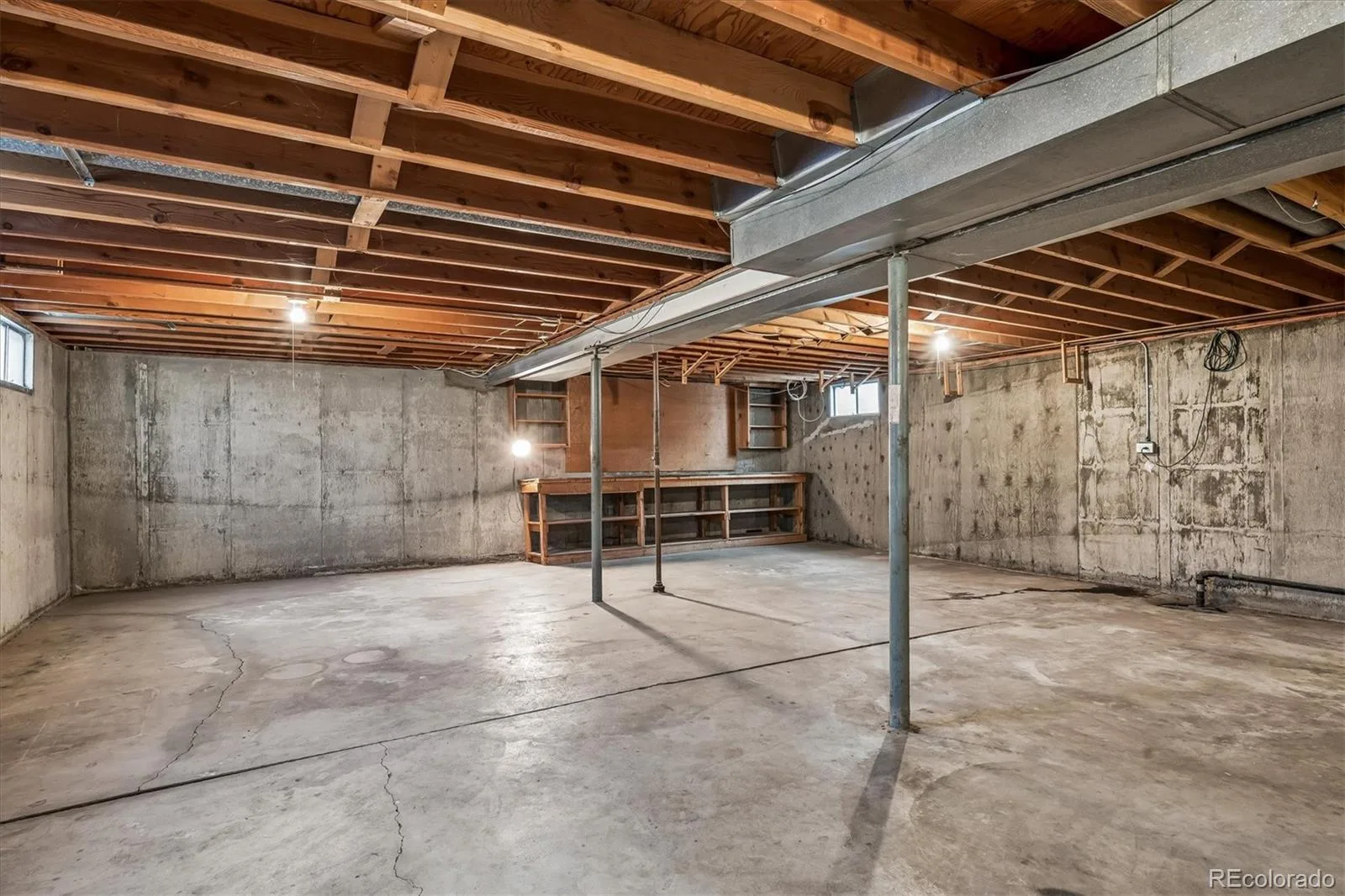 375 Empire Street Aurora CO 80010 | MLS #REC3478519 10152026233828 1600 35