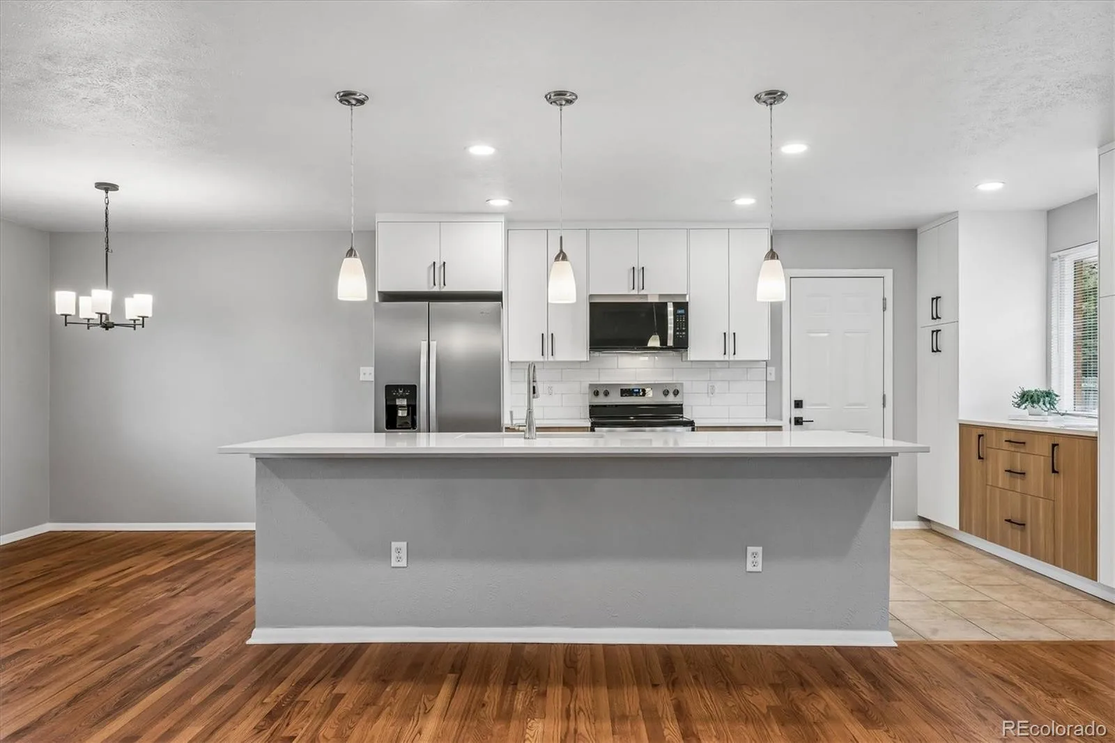 375 Empire Street Aurora CO 80010 | MLS #REC3478519 10152026233828 1600 7