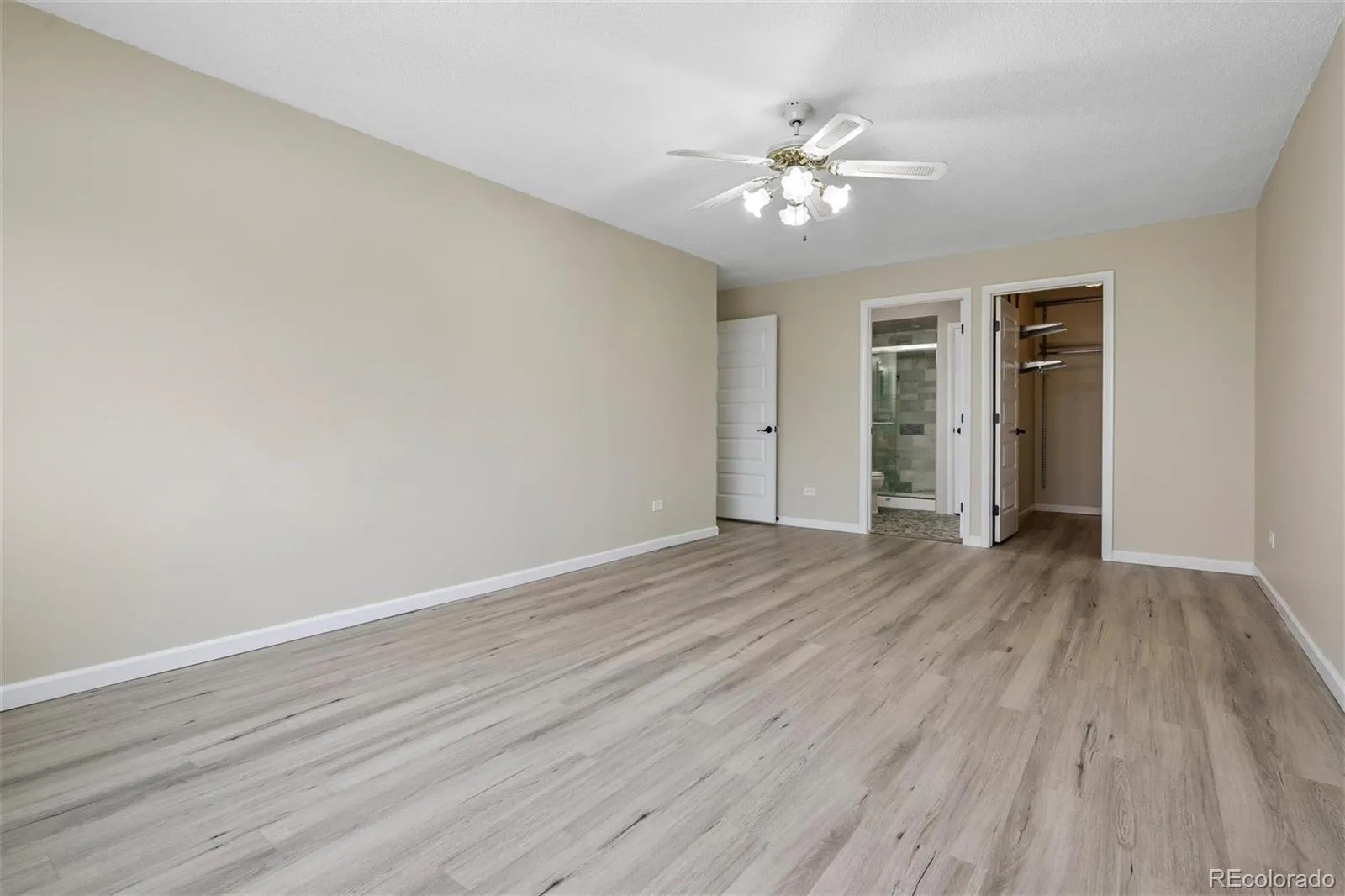 9340 E Center Avenue #9C Denver CO 80247 MLS #REC3479186 04202026210846 1600 14