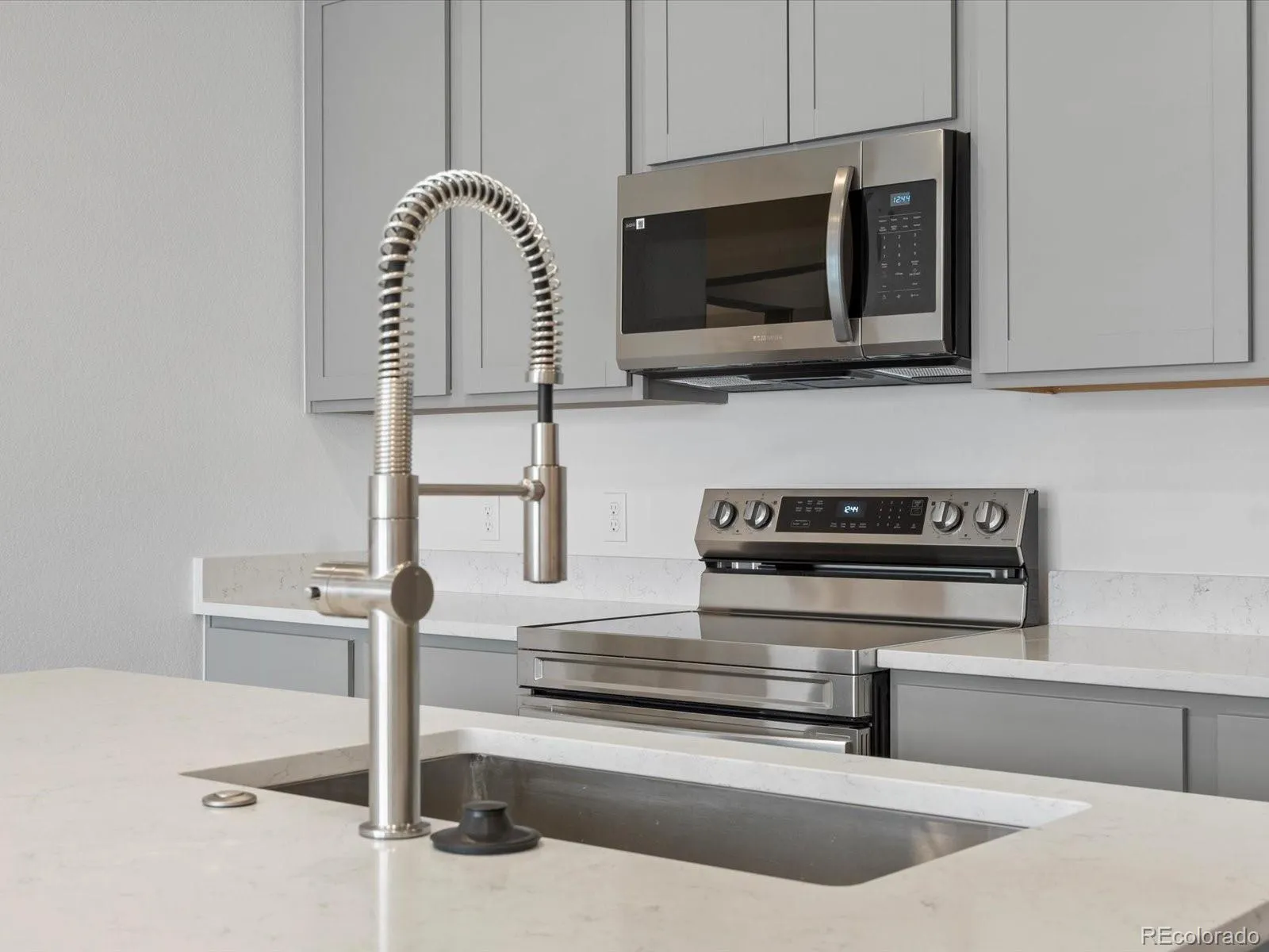 6153 N Ceylon Street #308 #3 Denver CO 80249 MLS #REC3479575 04242026135110 1600 0