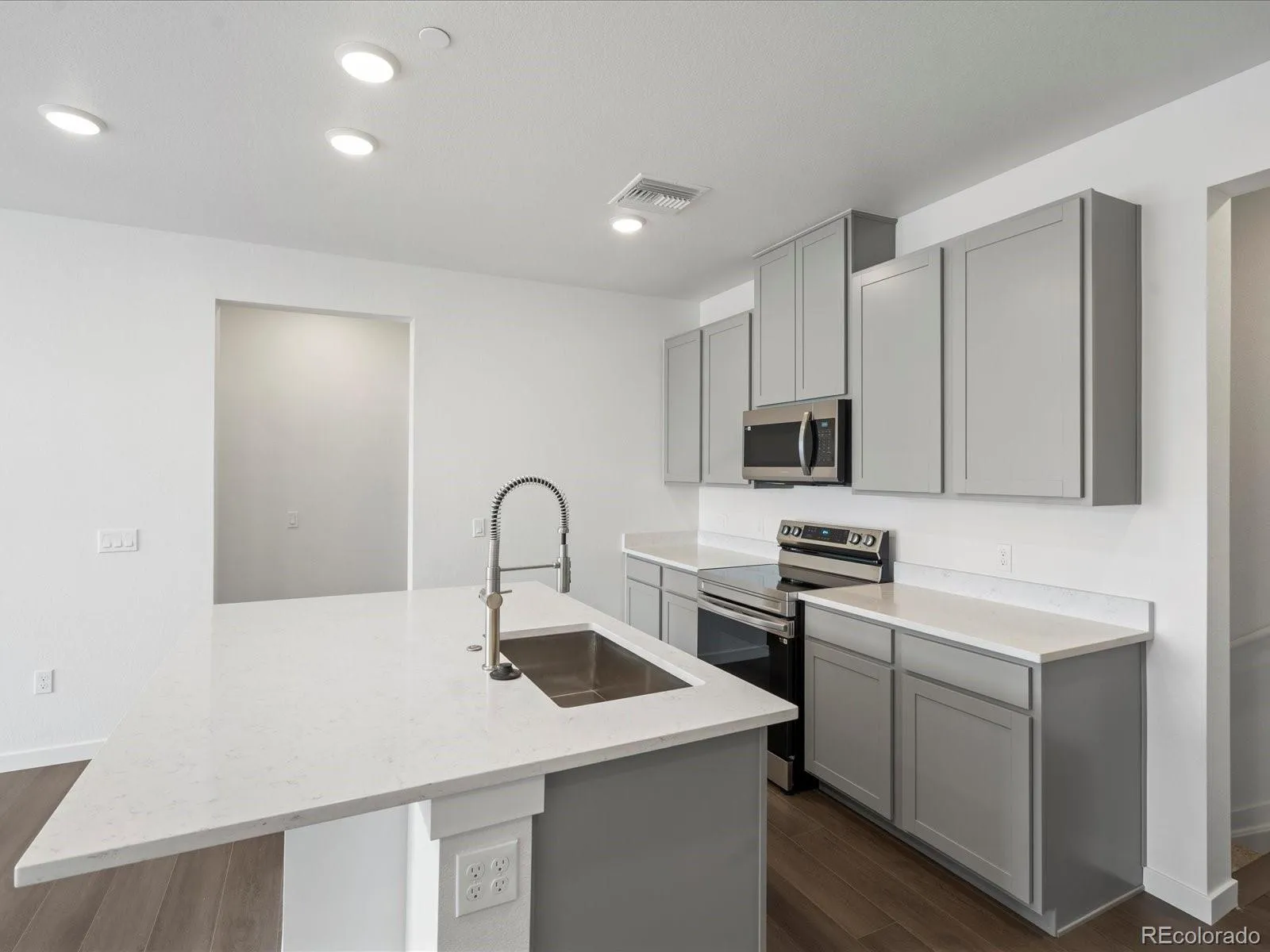 6153 N Ceylon Street #308 #3 Denver CO 80249 MLS #REC3479575 04242026135110 1600 3