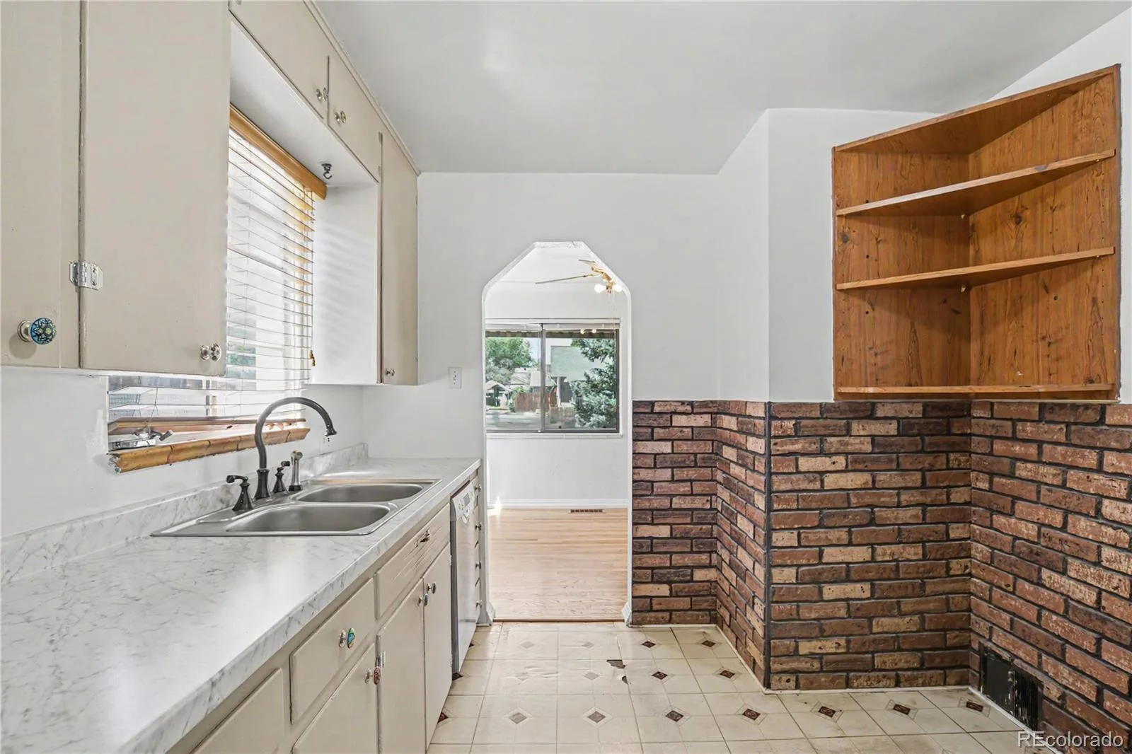 4160 Sheridan Boulevard Denver CO 80212 MLS #REC3480463 06092026204915 1600 14