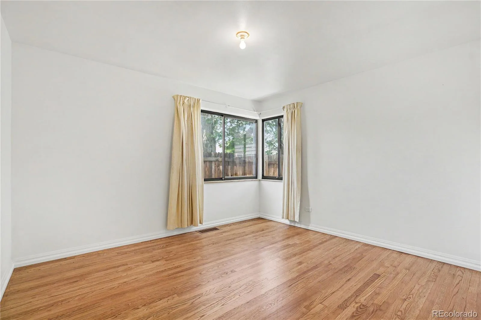 4160 Sheridan Boulevard Denver CO 80212 MLS #REC3480463 06092026204915 1600 25