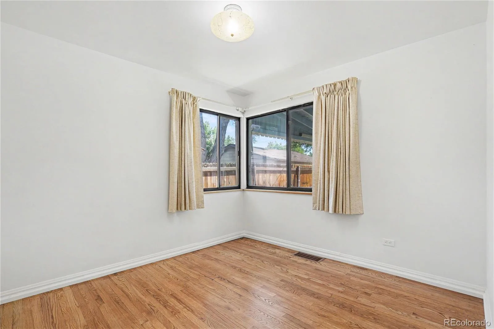 4160 Sheridan Boulevard Denver CO 80212 MLS #REC3480463 06092026204915 1600 26