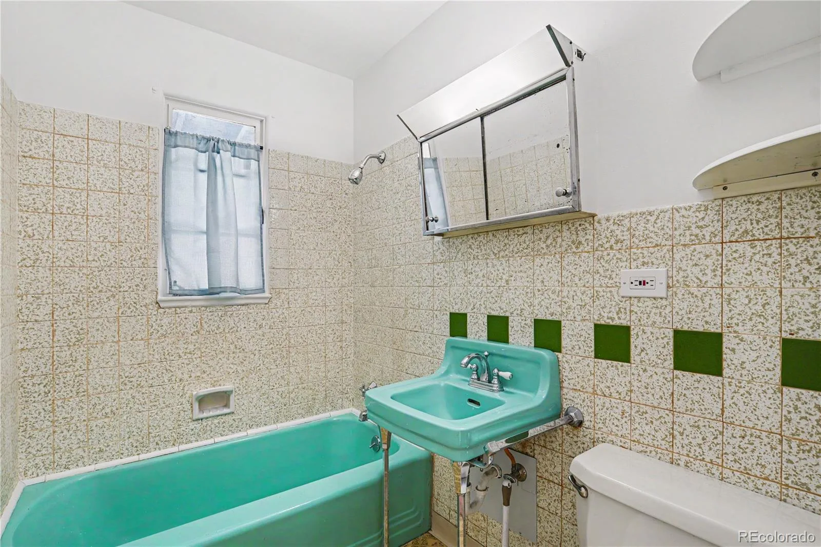 4160 Sheridan Boulevard Denver CO 80212 | MLS #REC3480463 07152026214750 1600 21