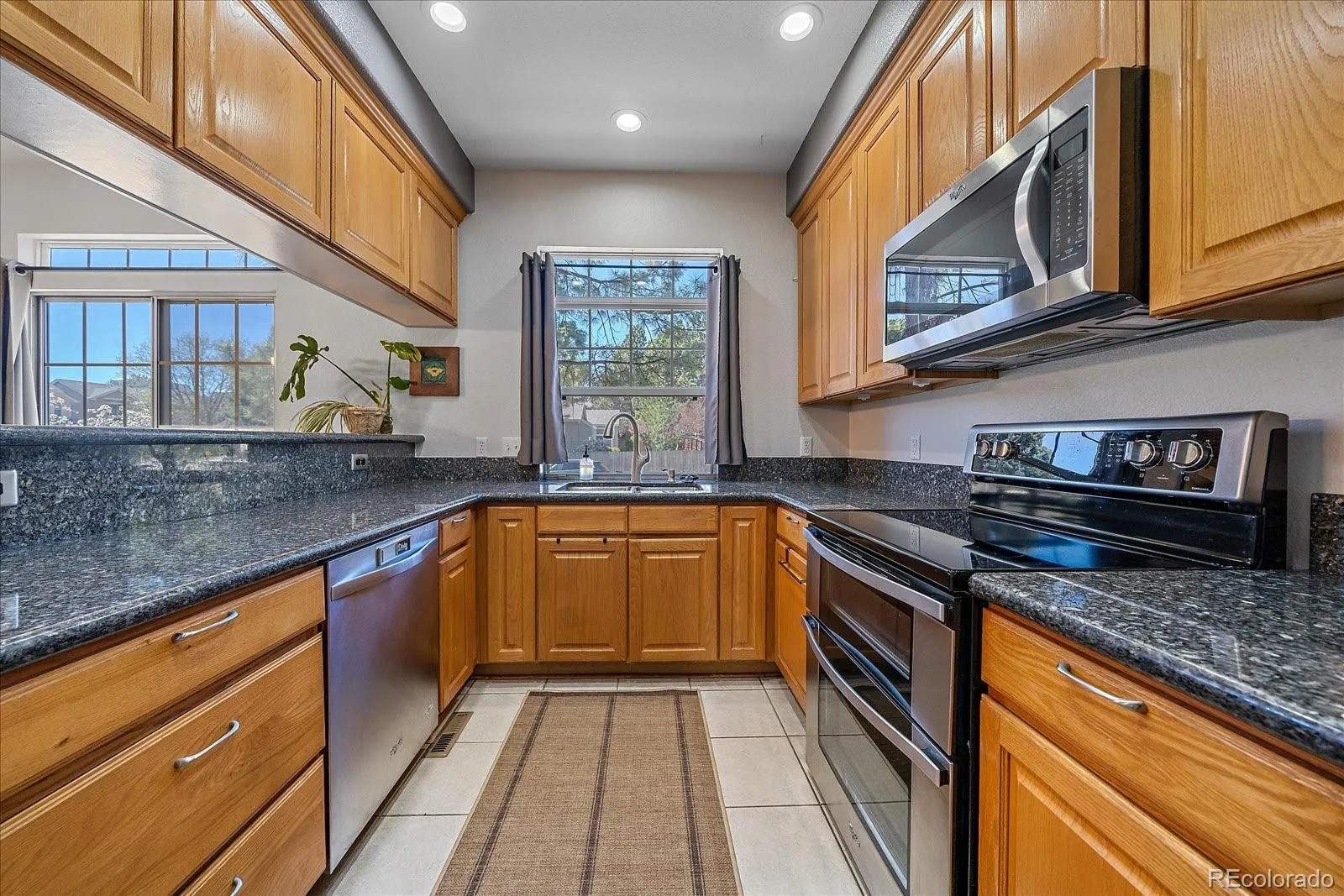 9824 Grove Street #A Westminster CO 80031 | MLS #REC3481826 05282026152643 1600 4