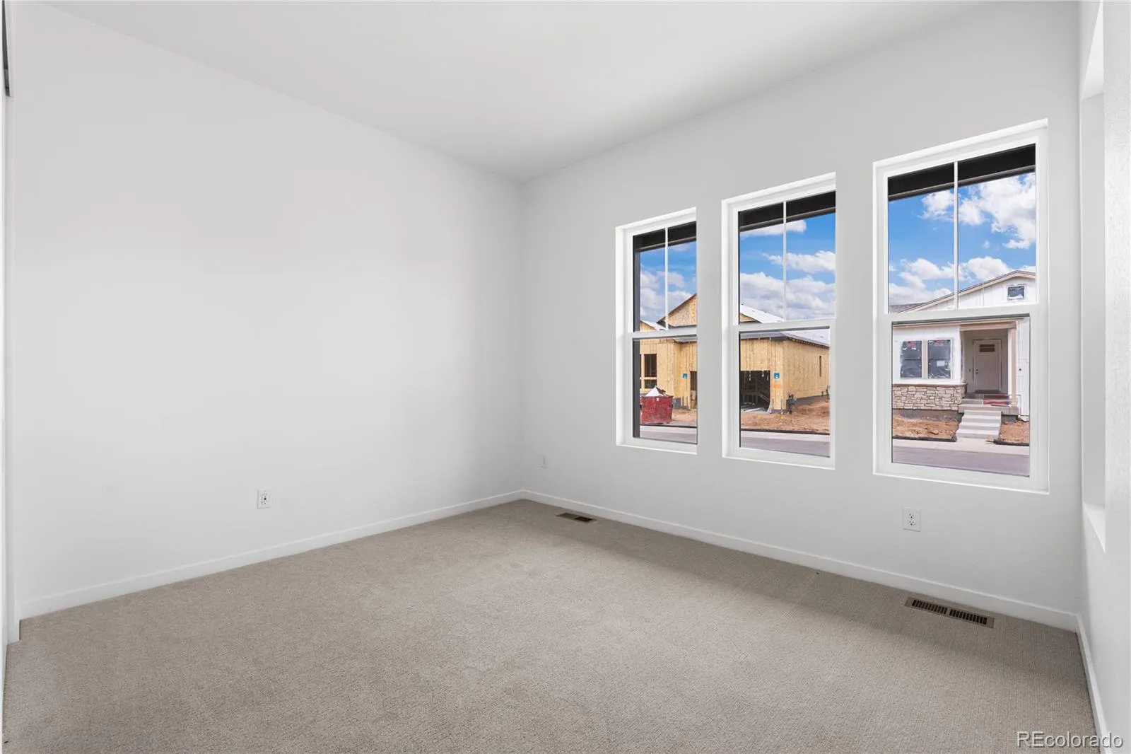 11112 Amber Light Circle Littleton CO 80125 | MLS #REC3482202 05012026121721 1600 25