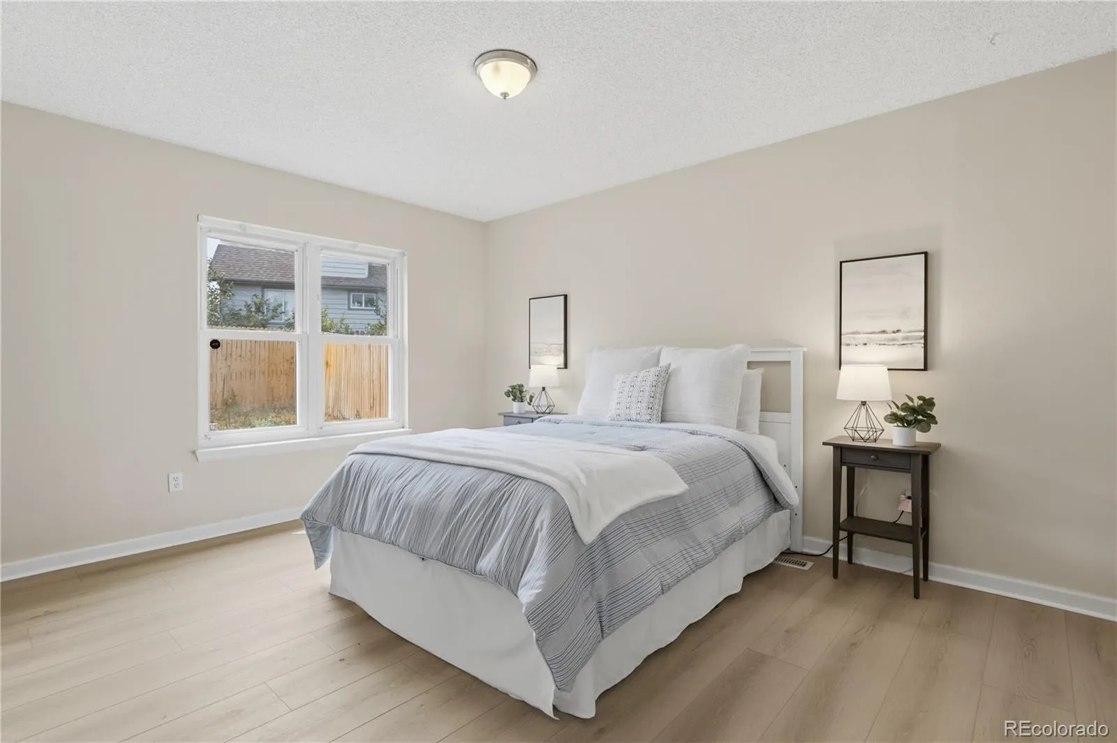 4100 S Laredo Way Aurora CO 80013 | MLS #REC3482517 08162026191658 1600 18