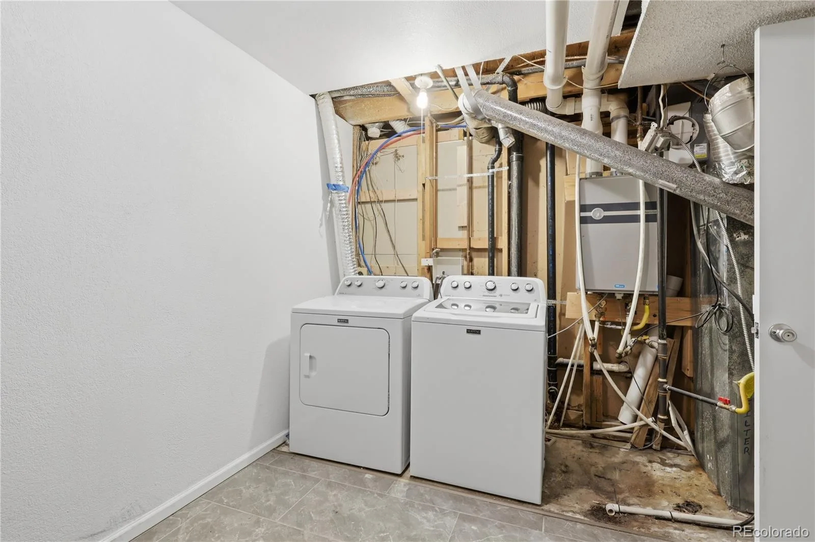 4100 S Laredo Way Aurora CO 80013 | MLS #REC3482517 08162026191658 1600 26
