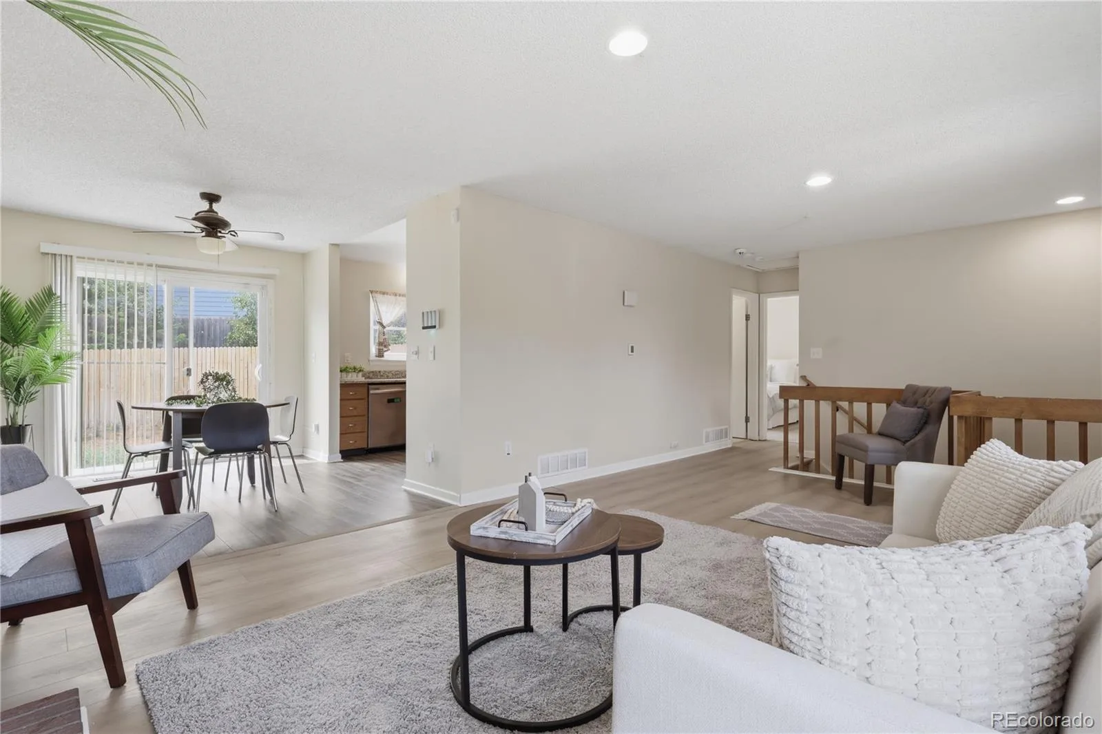 4100 S Laredo Way Aurora CO 80013 | MLS #REC3482517 08162026191658 1600 8