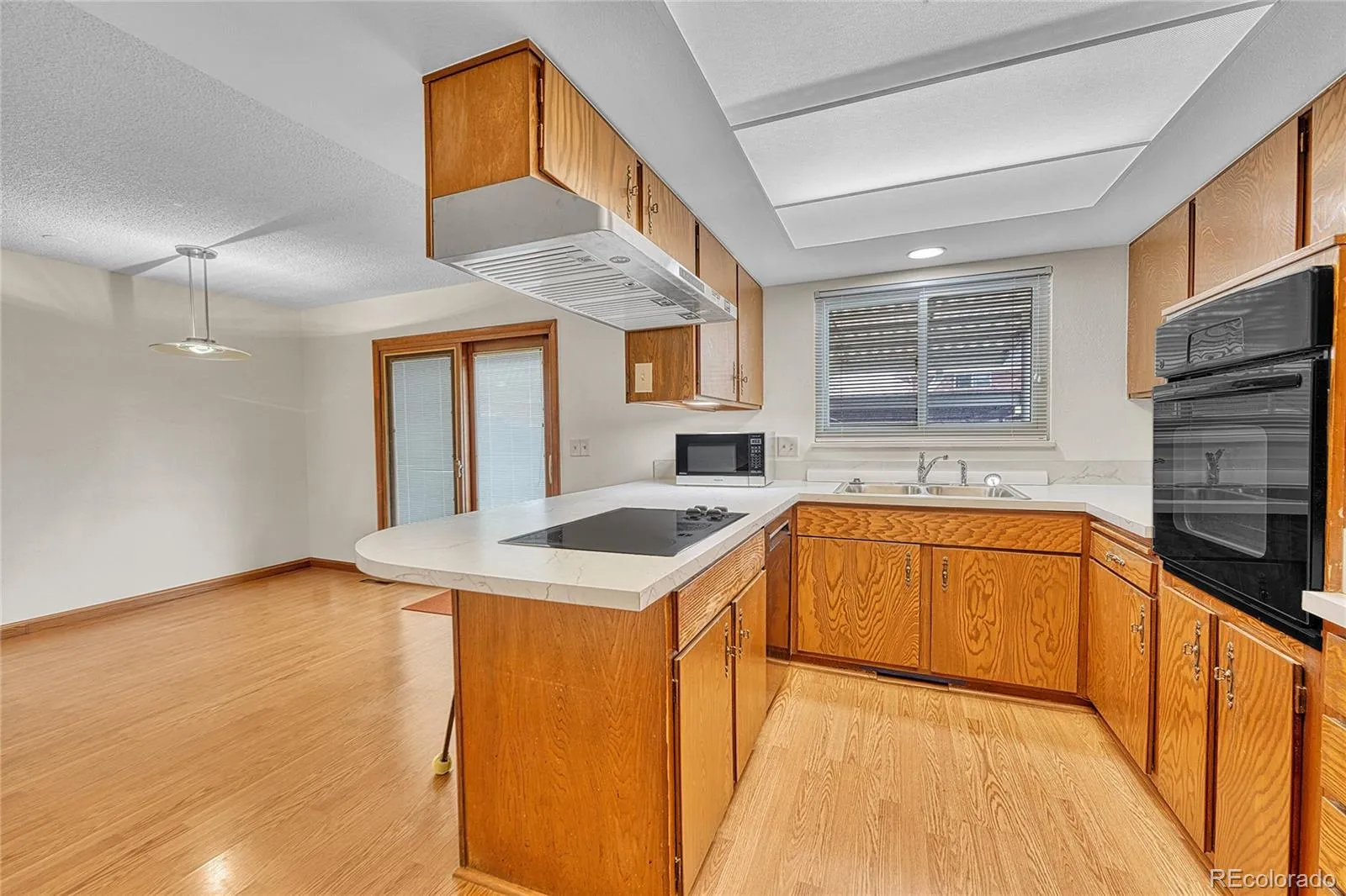 9276 E Nassau Avenue Denver CO 80237 MLS #REC3483768 04032026220305 1600 13