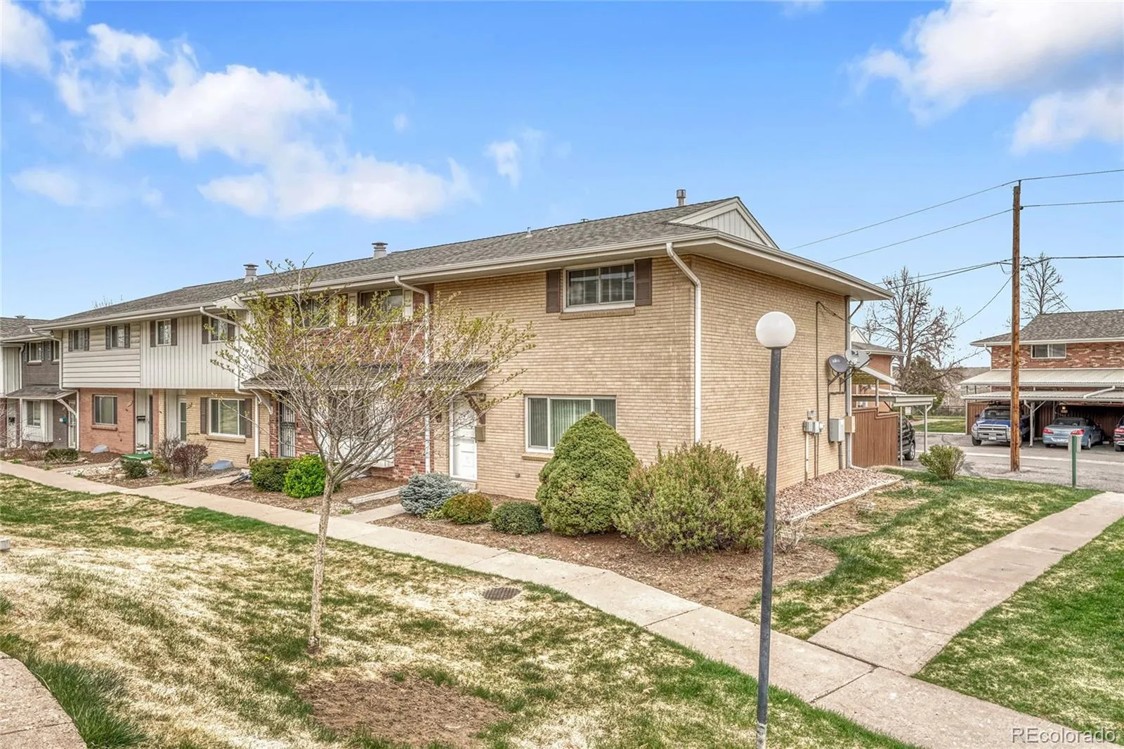 9276 E Nassau Avenue Denver CO 80237 MLS #REC3483768 04032026220305 1600 2