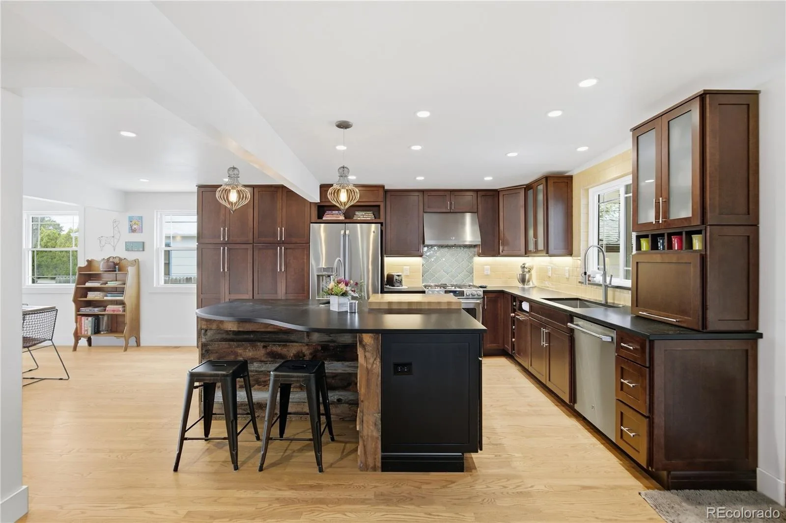 4655 S Pearl Street Englewood CO 80113 | MLS #REC3486207 09302026212809 1600 11