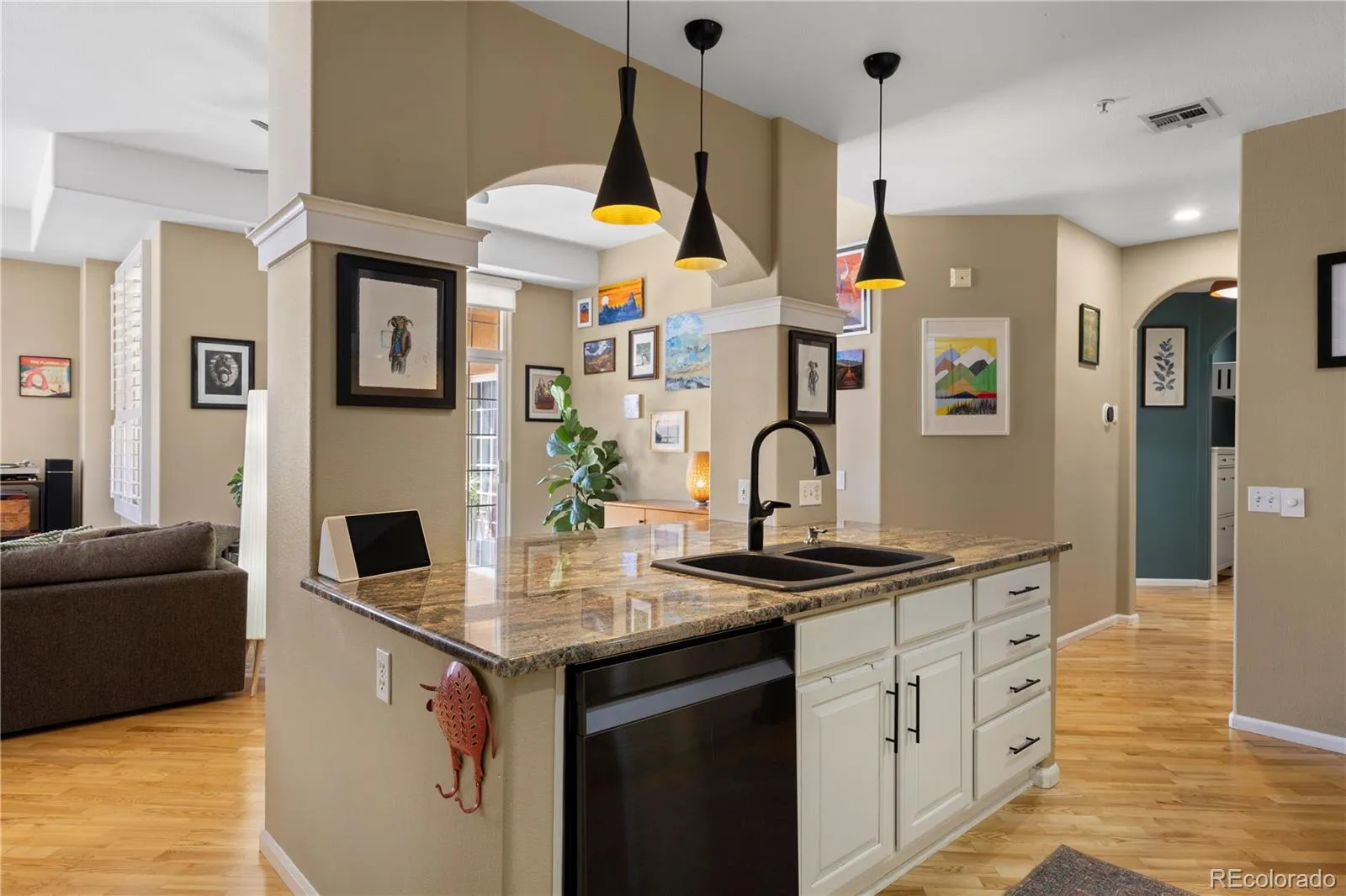 04032026225027 1600 10