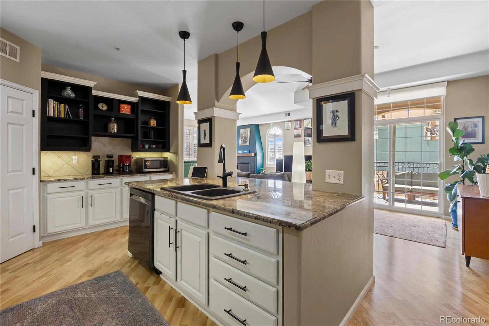 04032026225027 1600 12