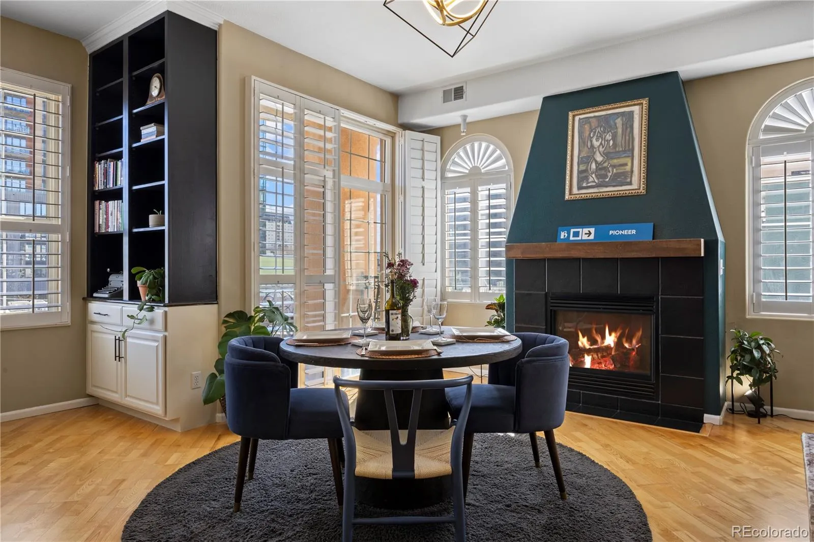 04032026225027 1600 18