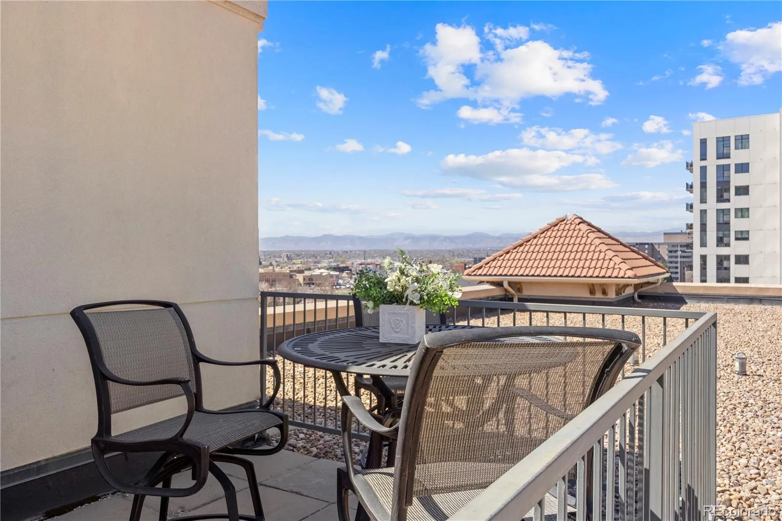 04032026225027 1600 35