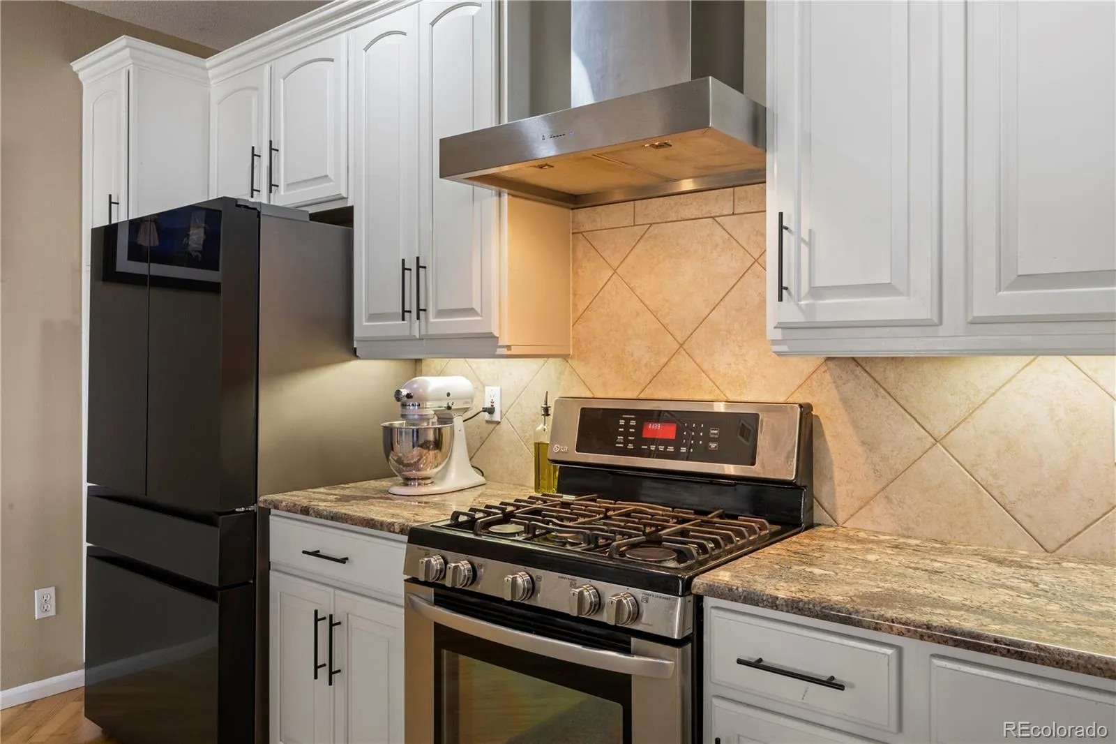 04032026225027 1600 9