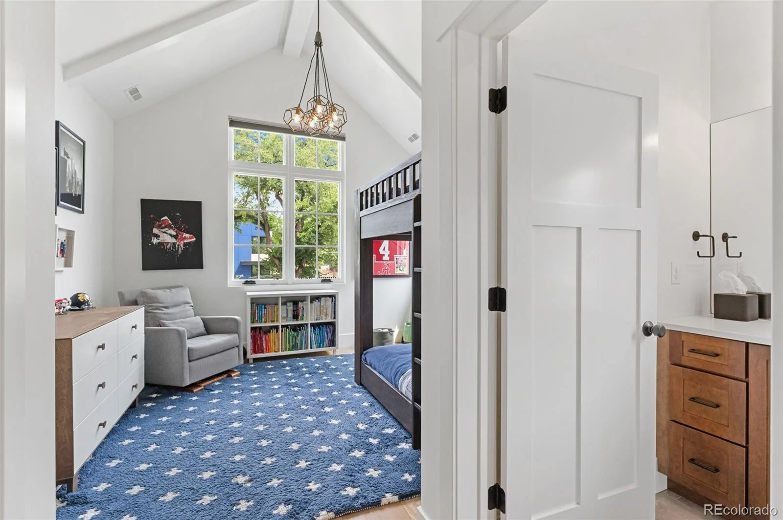 891 S York Street Denver CO 80209 | MLS #REC3486848 08192026071501 1600 33