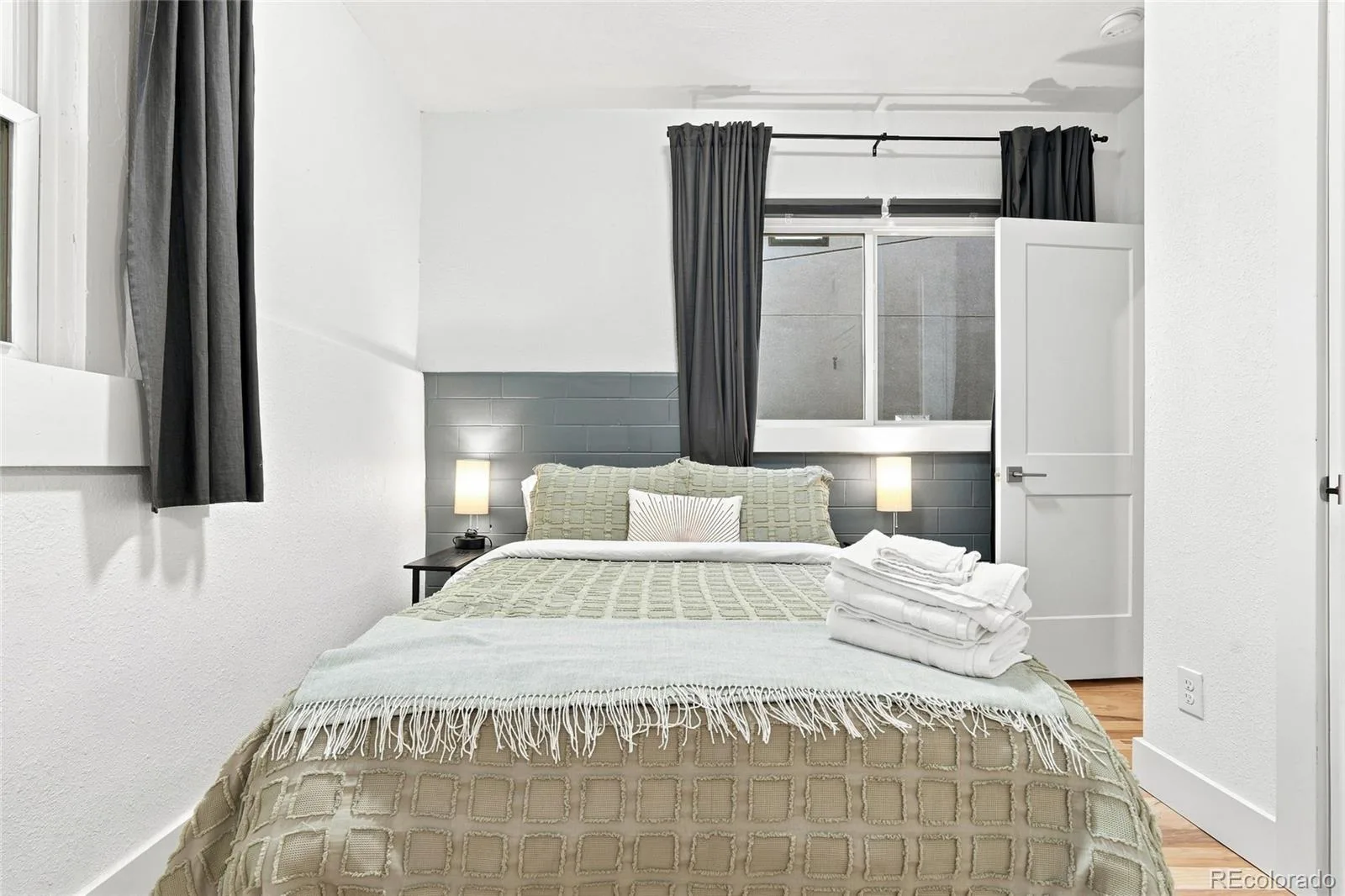 1802 W 39th Avenue Denver CO 80211 | MLS #REC3488547 09242026124020 1600 19