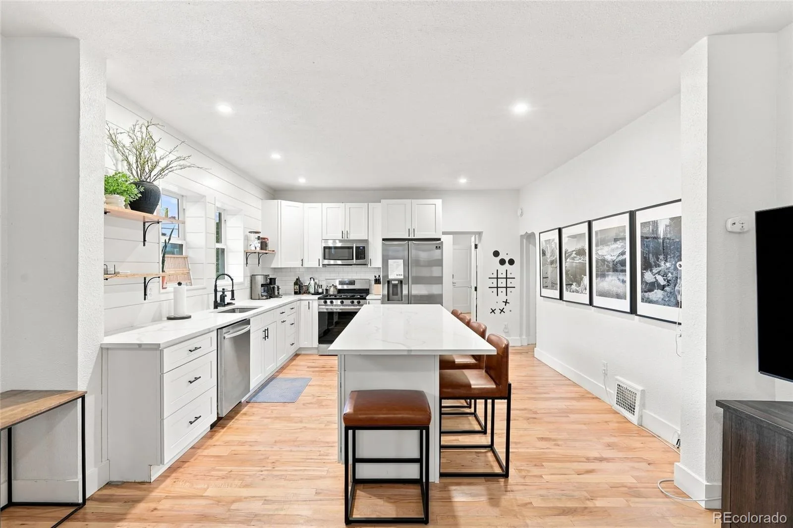 1802 W 39th Avenue Denver CO 80211 | MLS #REC3488547 09242026124020 1600 3
