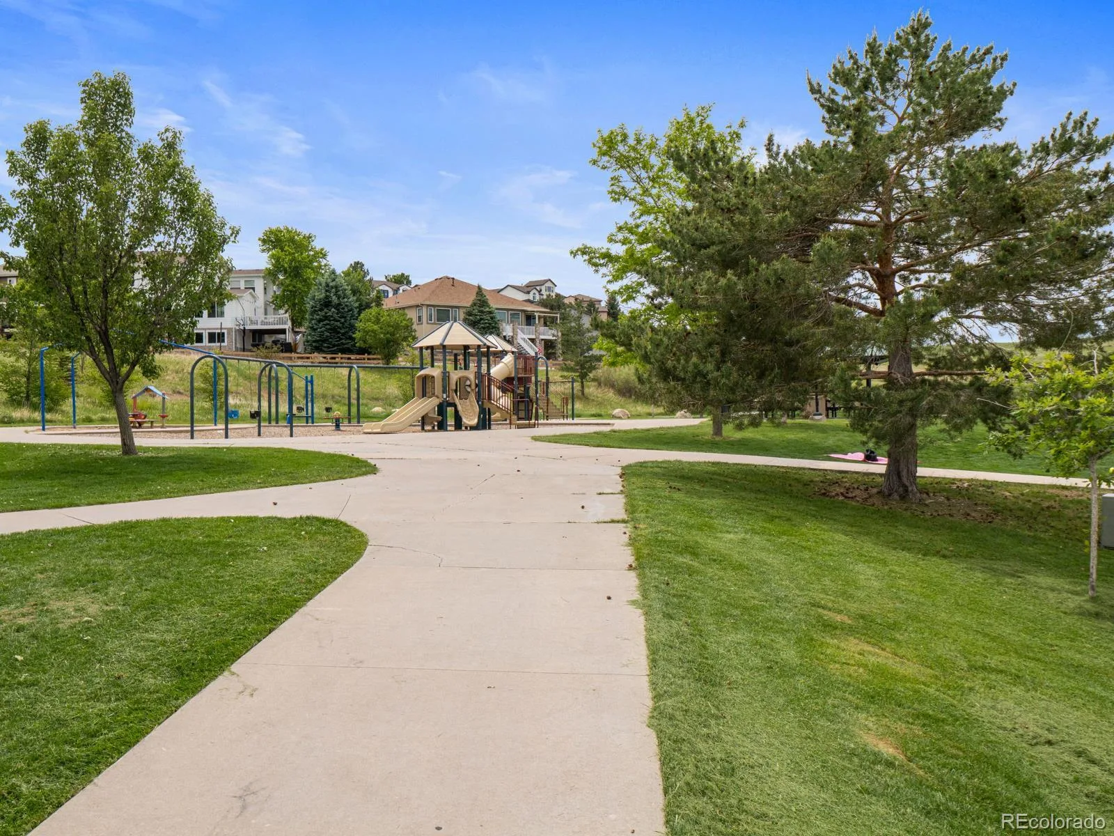 2794 Pemberly Avenue Highlands Ranch CO 80126 MLS #REC3489361 06092026002217 1600 48