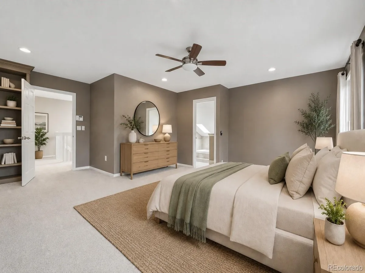 9056 E Colorado Circle Denver CO 80231 MLS #REC3490498 06012026231349 1200 25