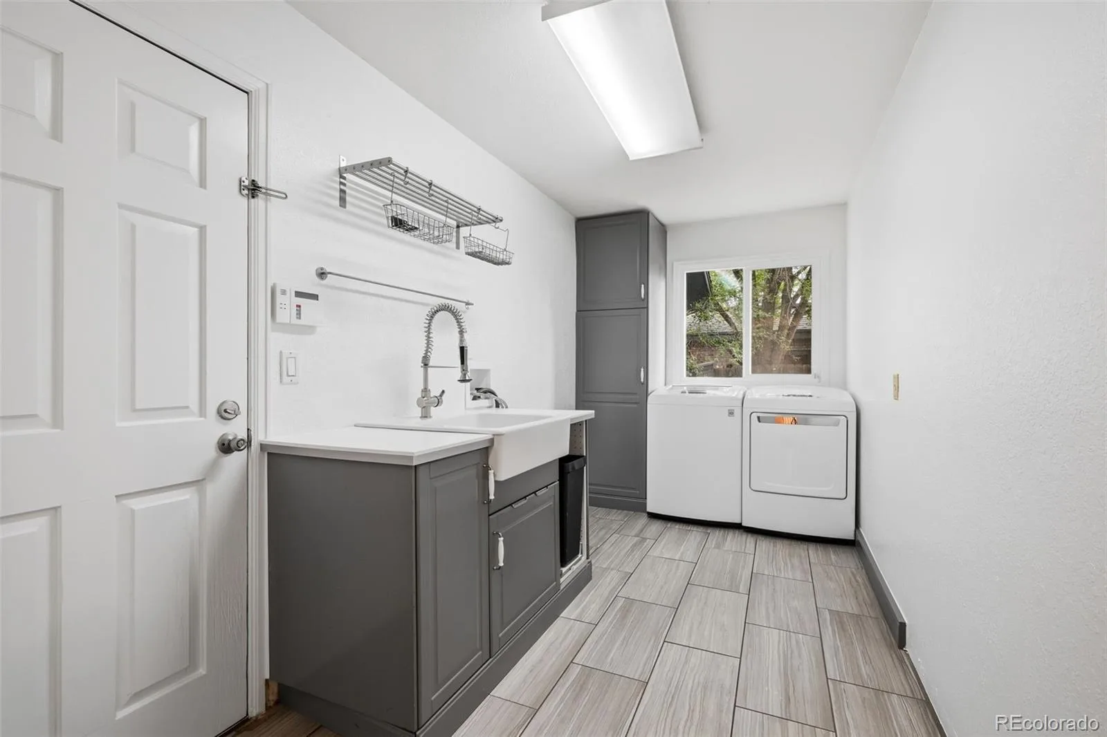 9056 E Colorado Circle Denver CO 80231 MLS #REC3490498 06012026231349 1600 21
