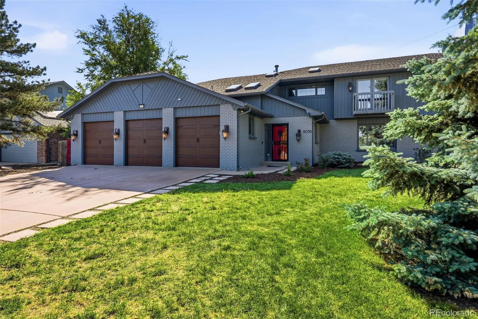 9056 E Colorado Circle Denver CO 80231 MLS #REC3490498 06012026231349 1600 41