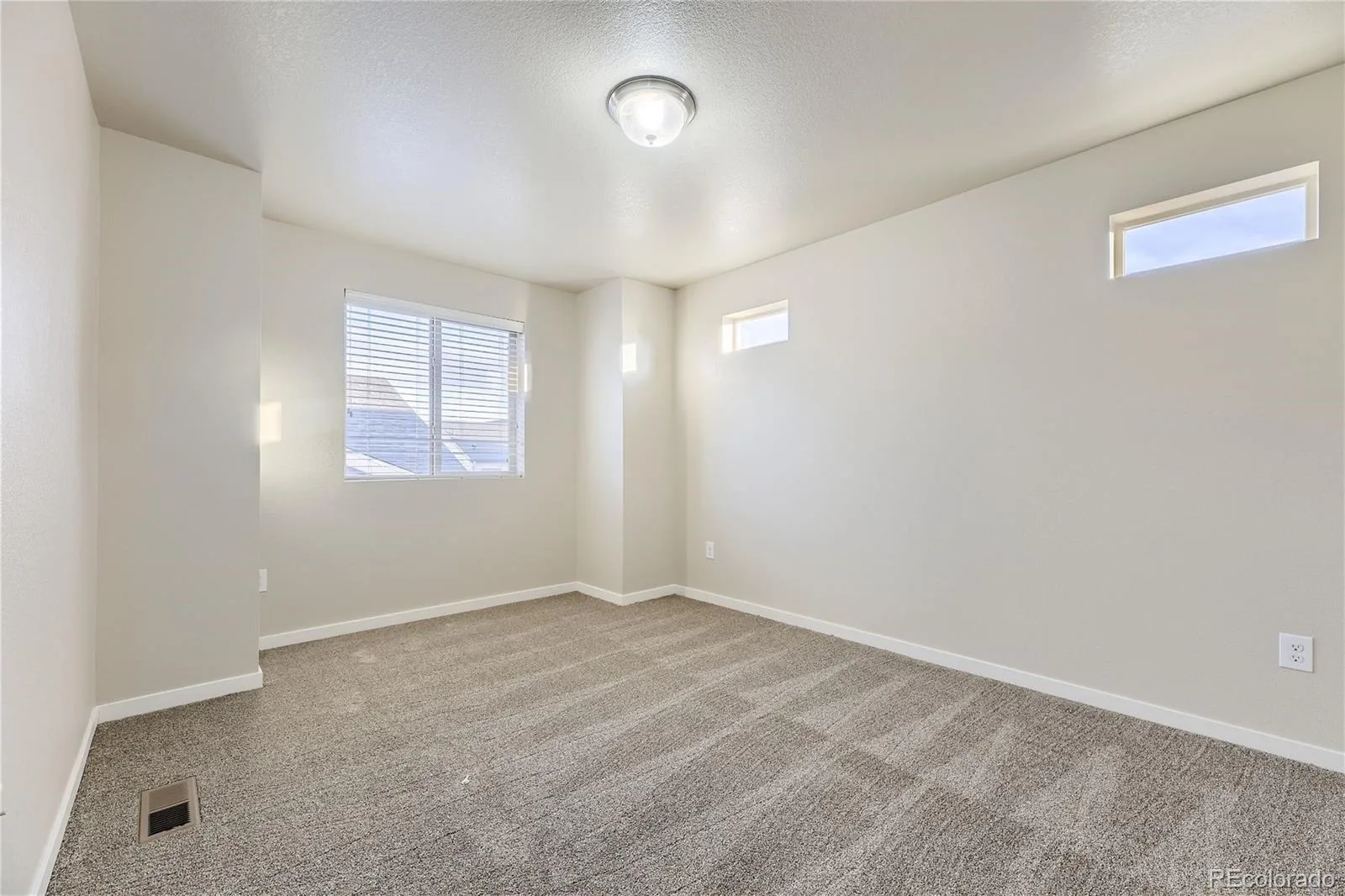 2564 Sweet Wind Avenue Castle Rock CO 80109 | MLS #REC3492296 08202026172643 1600 24