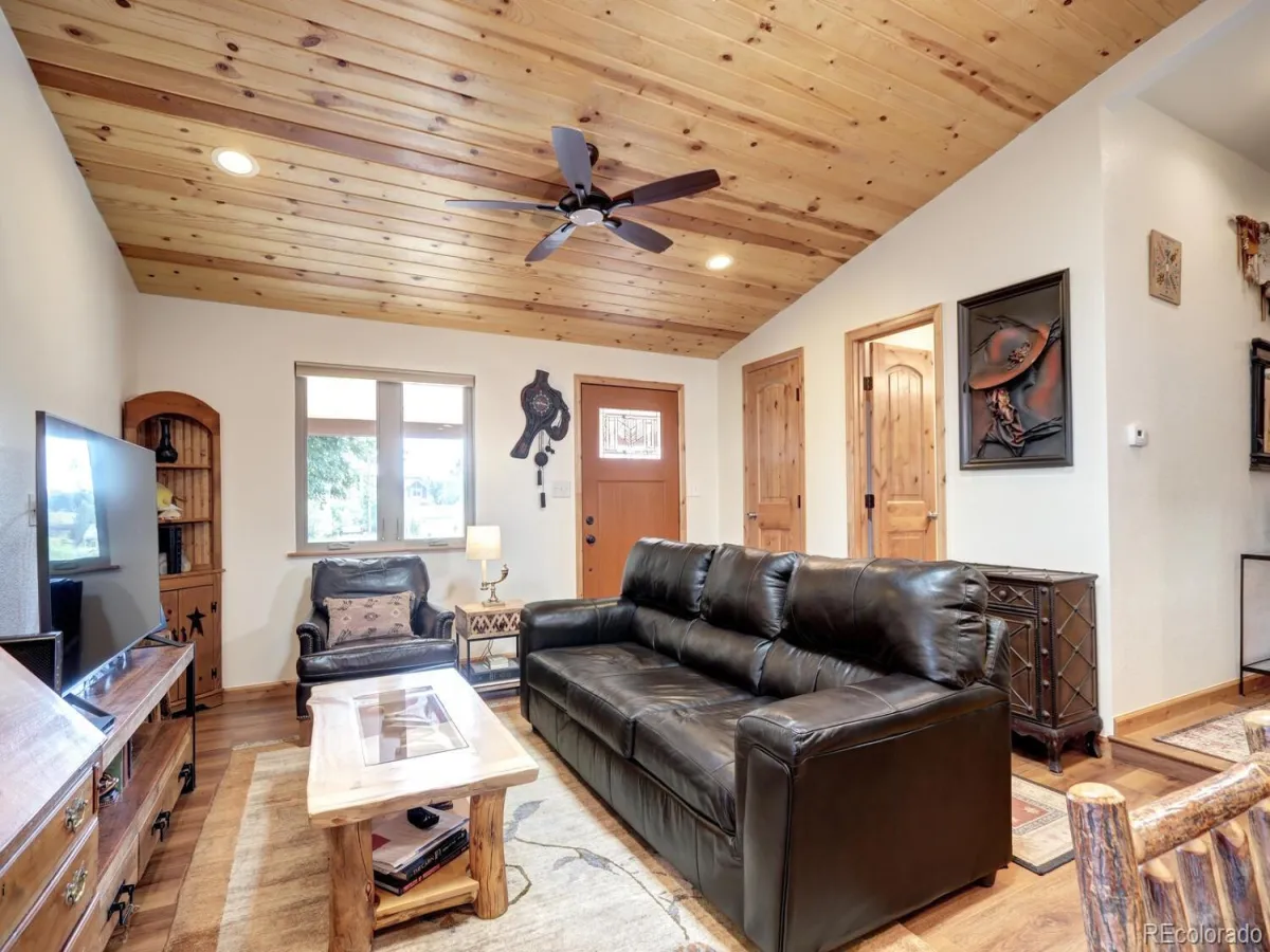 04012026165504 1200 14