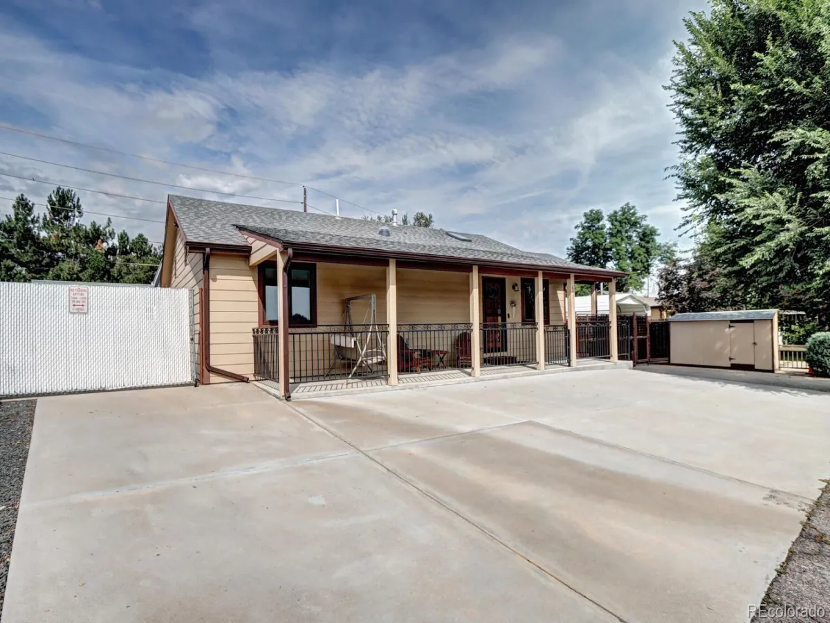 04012026165504 1200 3