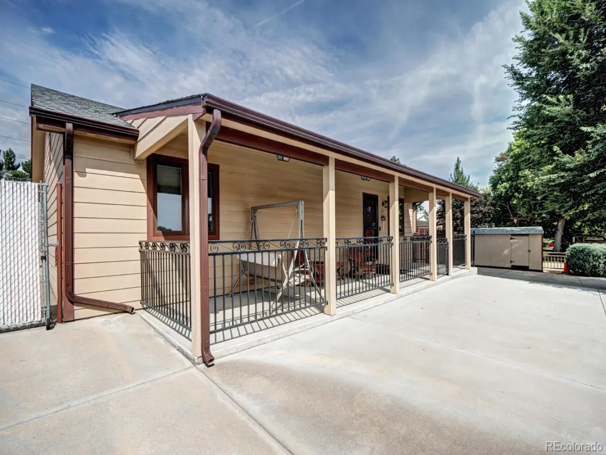 04012026165504 1200 42