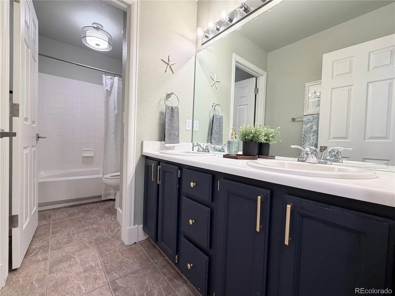 5381 S Dunkirk Way Centennial CO 80015 MLS #REC3493732 04302026165939 1600 28