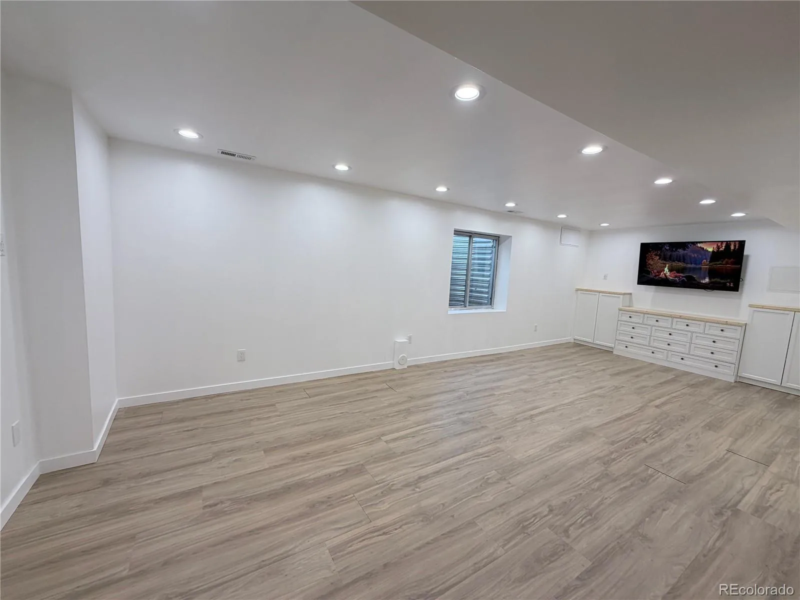 5381 S Dunkirk Way Centennial CO 80015 MLS #REC3493732 04302026165939 1600 31