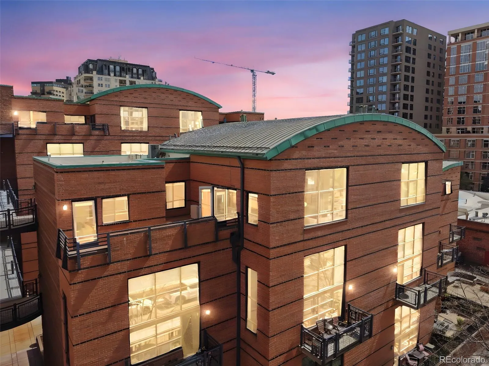 04062026170240 1600 0