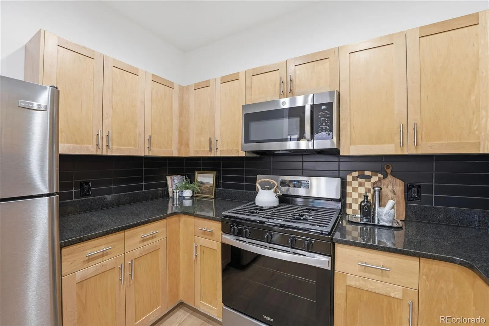 04062026170240 1600 14