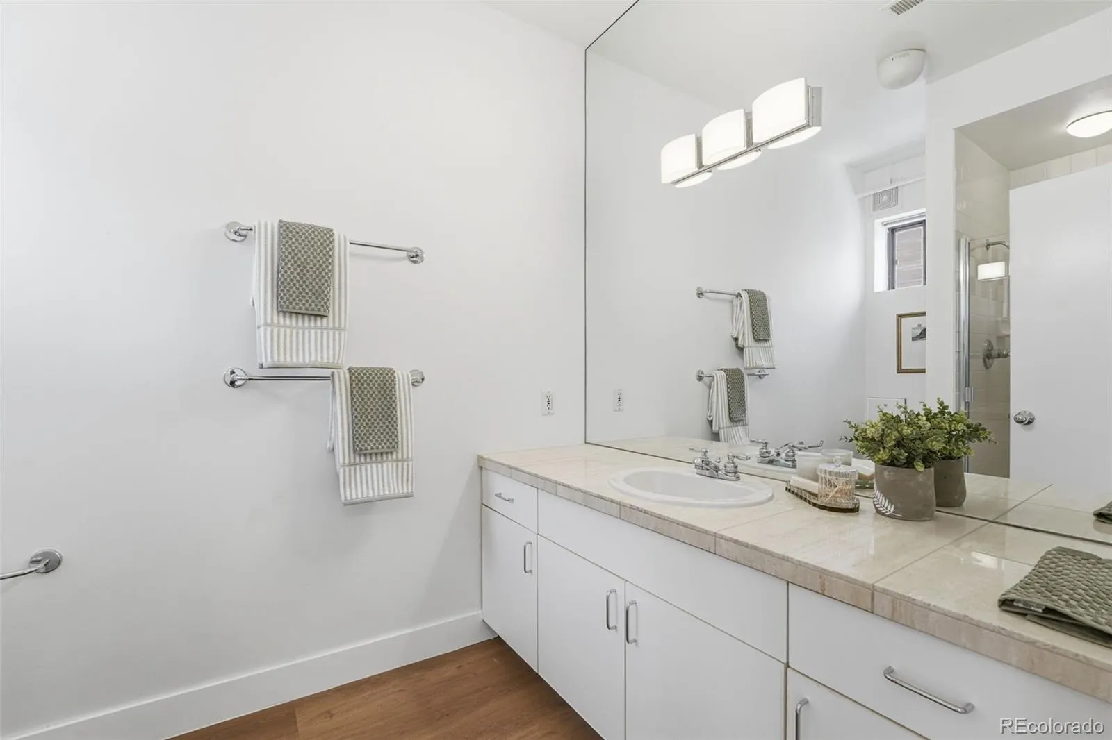 04062026170240 1600 29