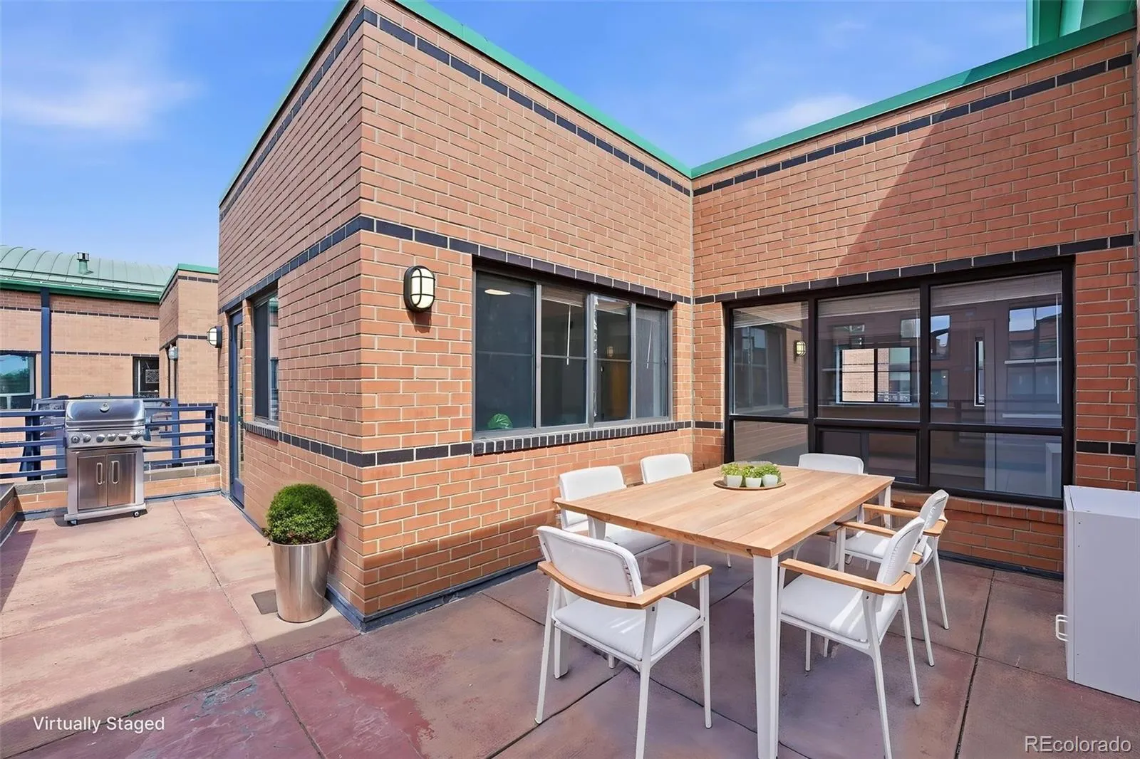 04062026170240 1600 37