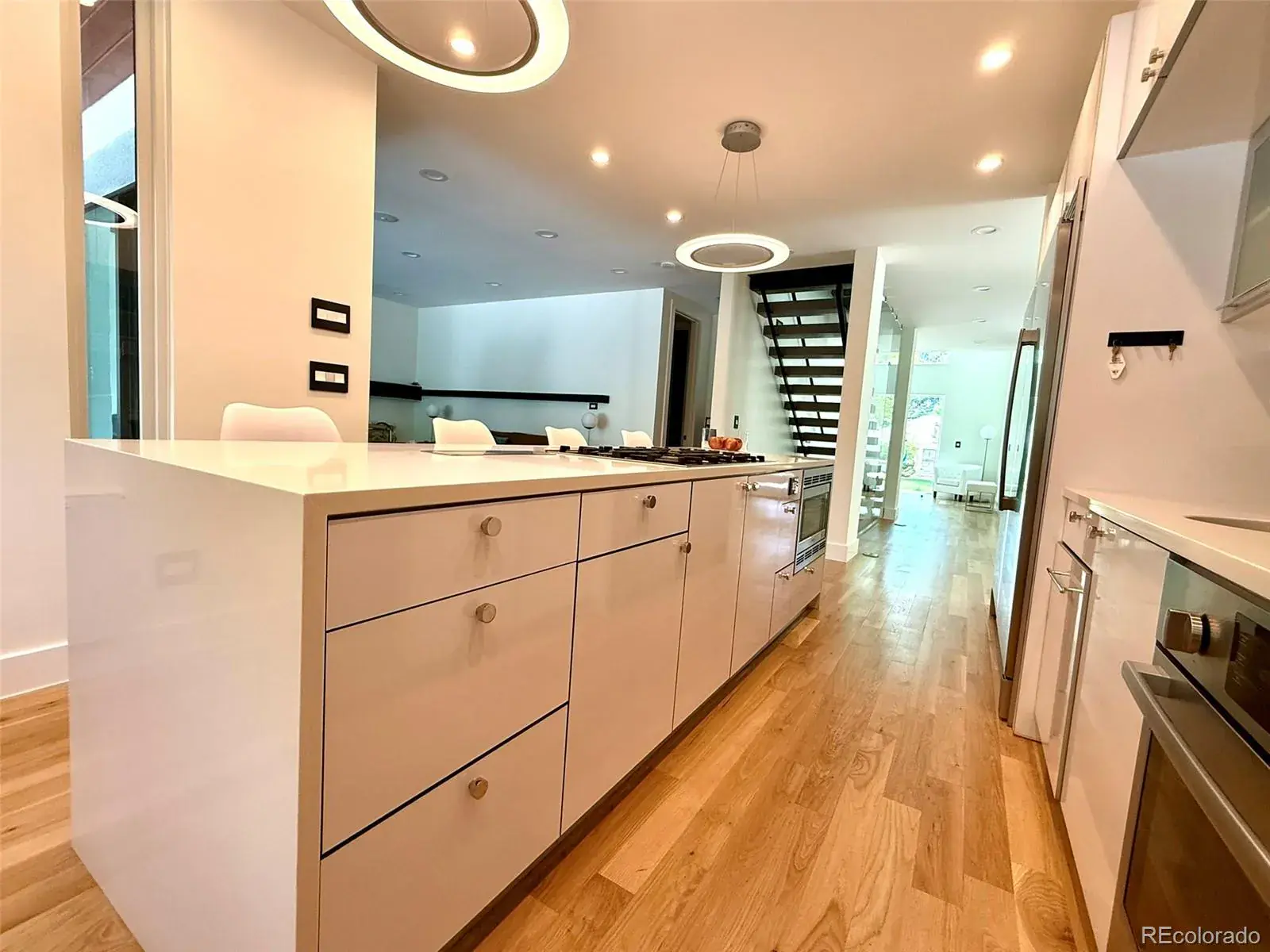 02122026011335 1600 10