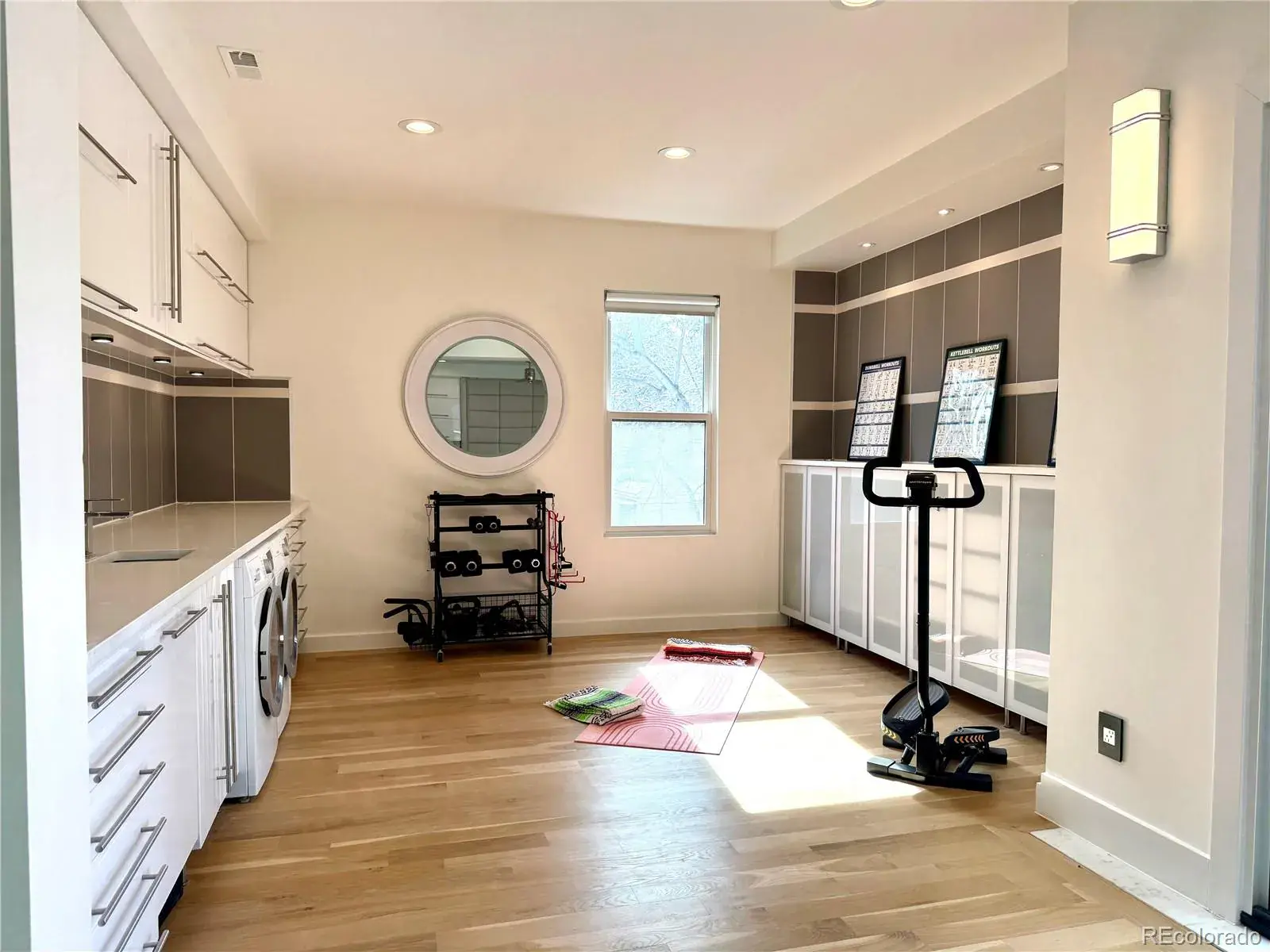 02122026011335 1600 16